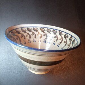 Beautiful Mel Cornshucker pottery bowl